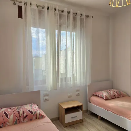 Modern At Perla 245