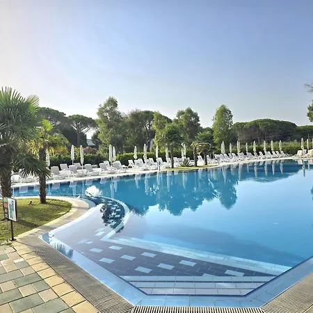 Modern At Perla 245 Villa *